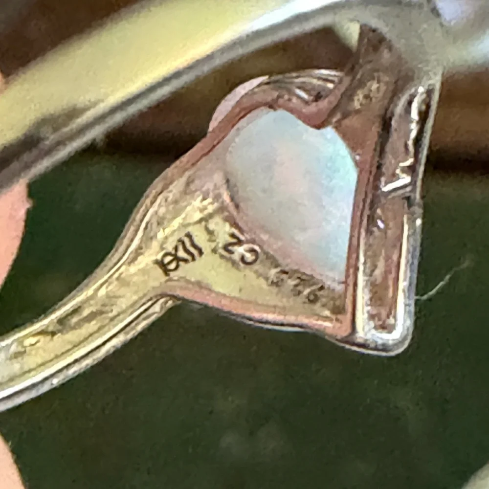 VTG white Opal ring, stamped and signed, size 7, 925 silver - Picture 5 of 5